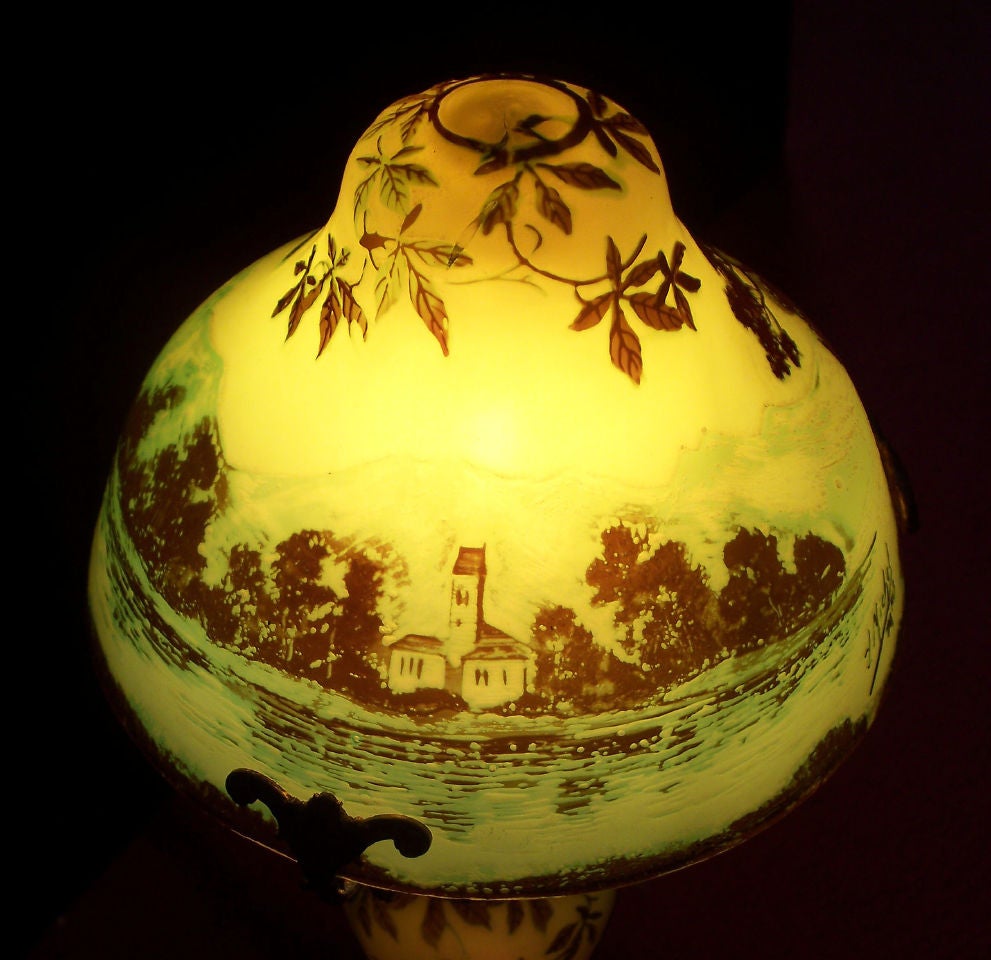 French Art Nouveau Cameo Glass Table Lamp Signed J. Michel Paris In Good Condition In Mt Kisco, NY