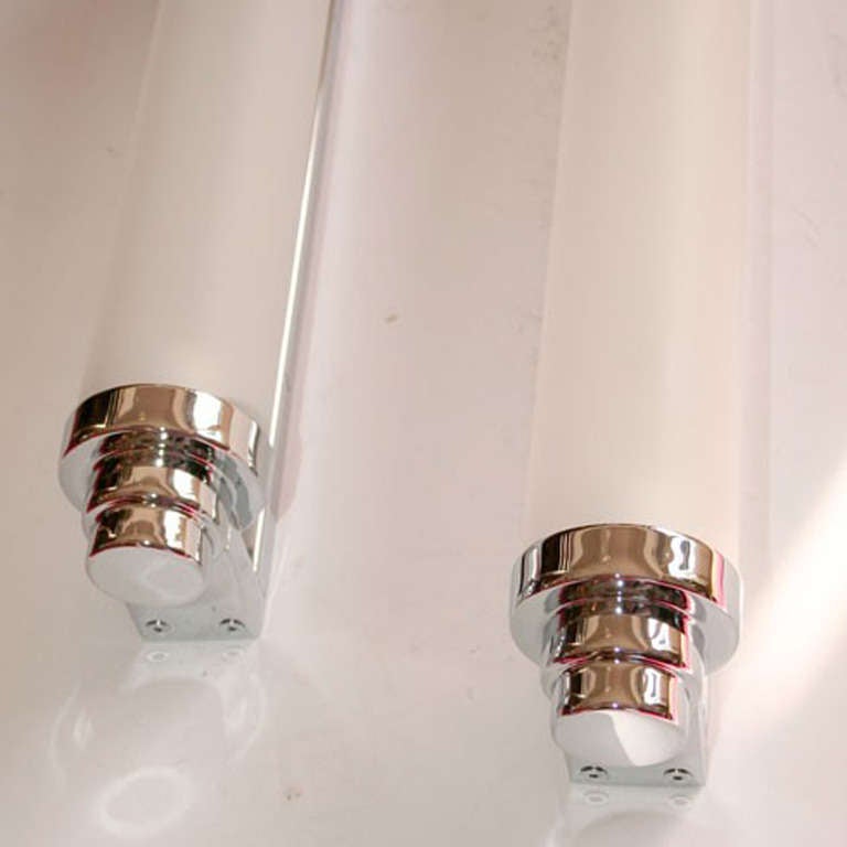 Savoy bathroom wall light