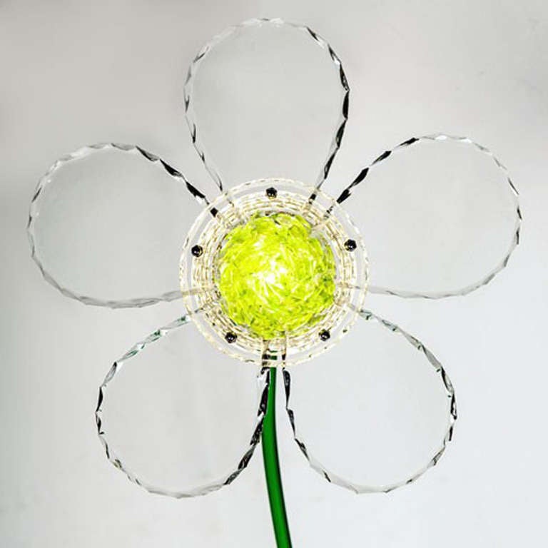 Big daisy lamp