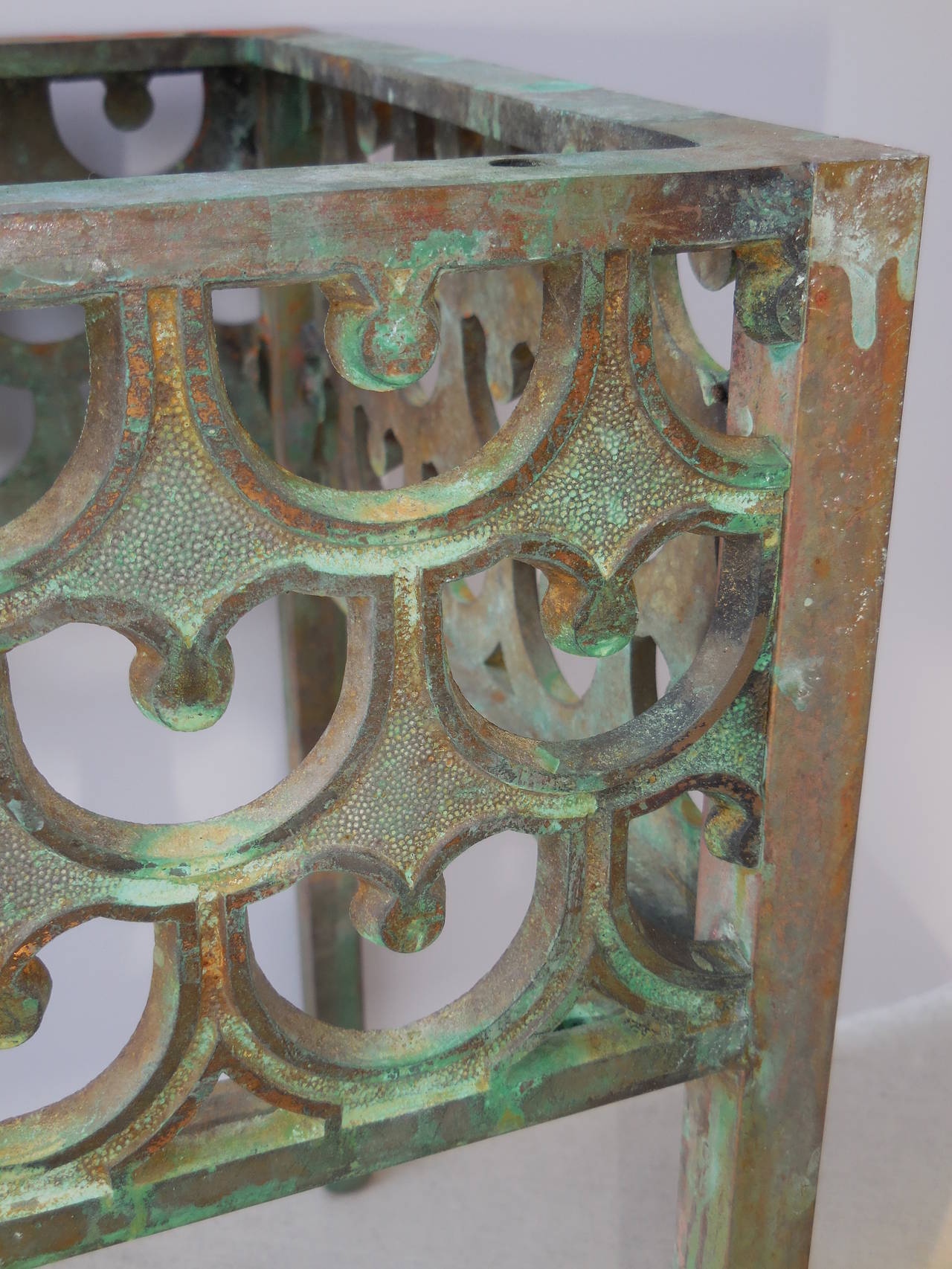 Architectural Bronze Side Table In Excellent Condition In Delray Beach, FL