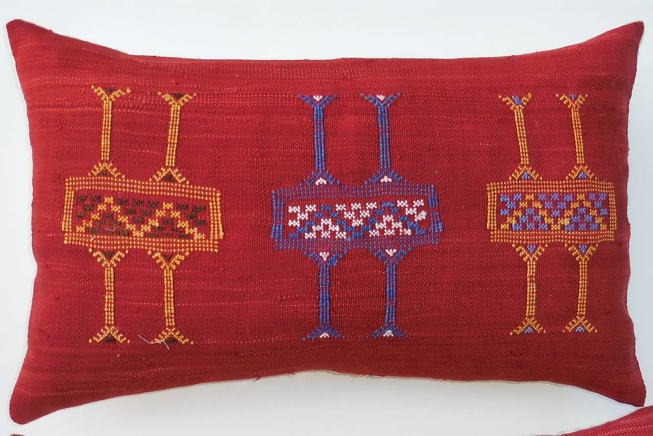Late 20th Century Pair of Silk Embroidery Pillows