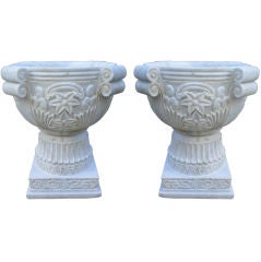 Pair of Baroque style marble urns Pair of Baroque style marble urns