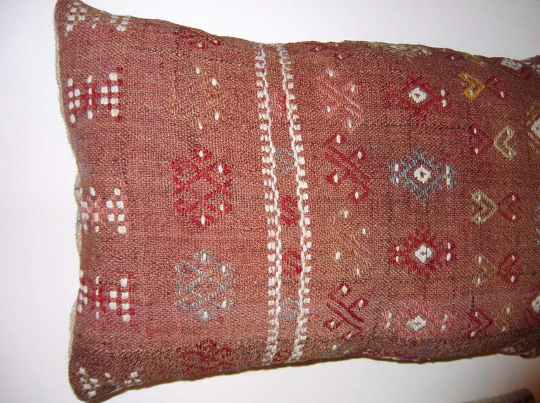 Pair of hang embroidery pillows 3
