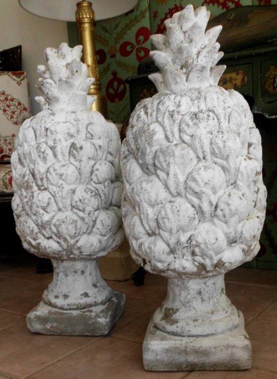 Pair of decorative cement pineapple finials, great for the garden or inside the house.