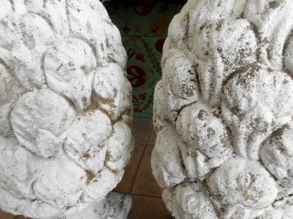 Cement Pair of cement pineapple finials
