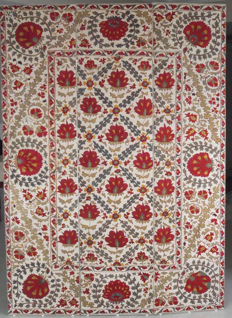 Uzbek Hand Embroidery Suzani Textile Screen