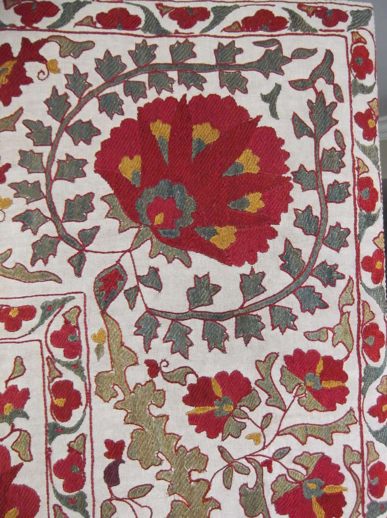 Cotton Hand Embroidery Suzani Textile Screen