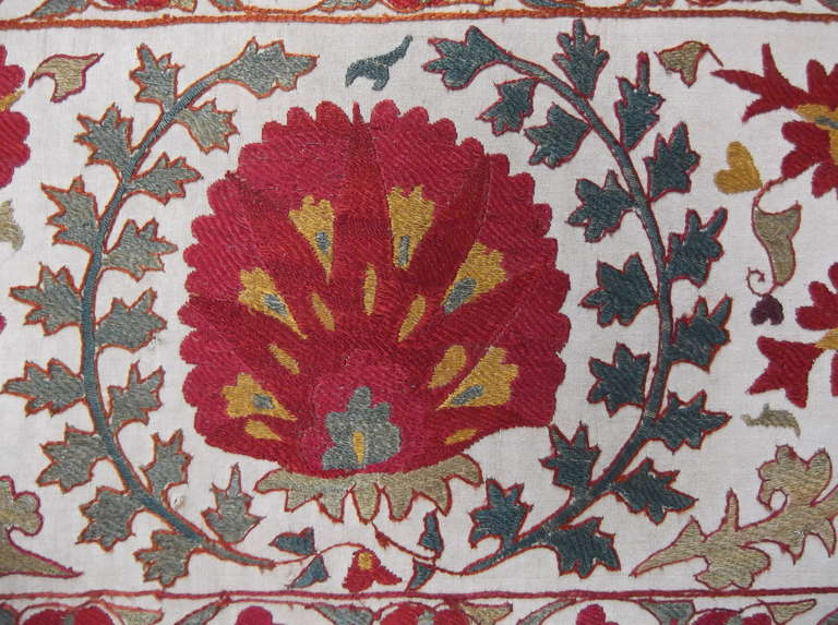 Hand Embroidery Suzani Textile Screen 2