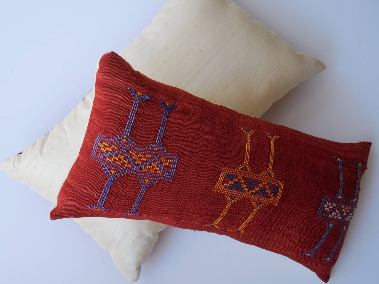 Pair of Geometric Motif Pillows 2