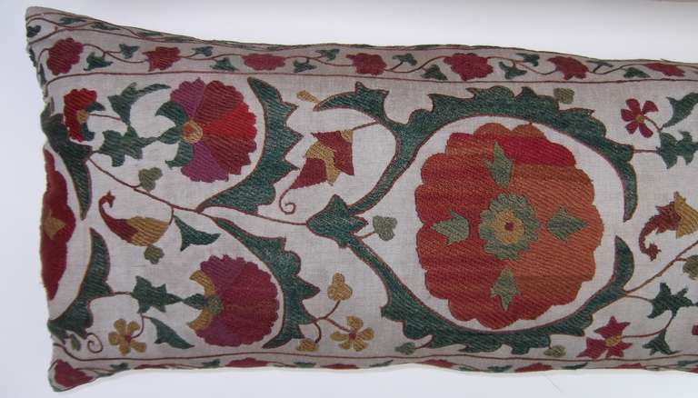 Late 20th Century Pair of Suzani Pillows