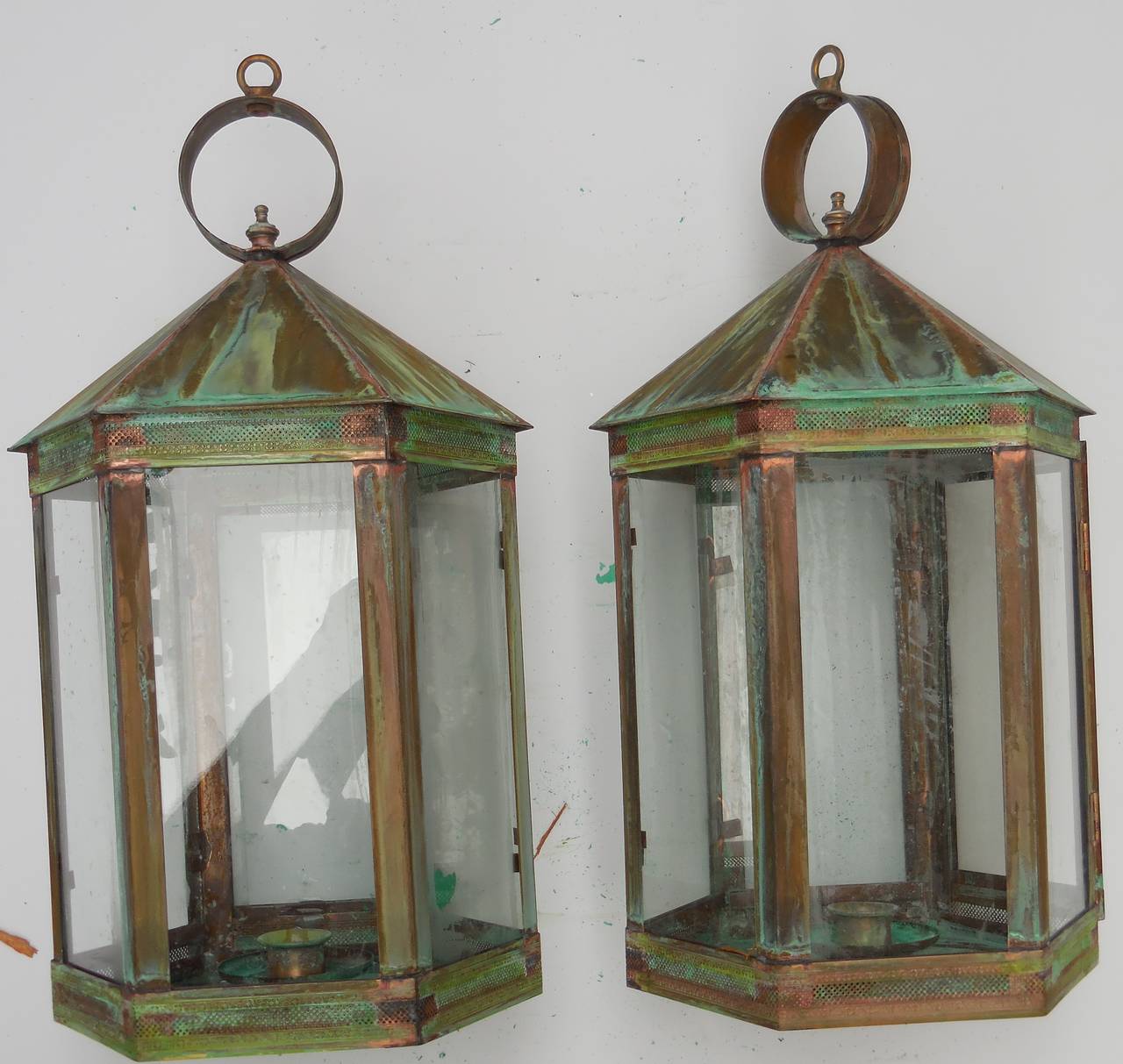 20th Century Elegant Pair of Copper Garden Candle Lanterns