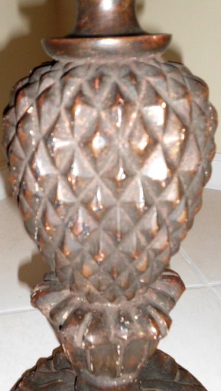 Italian wood pineapple table lamp 2