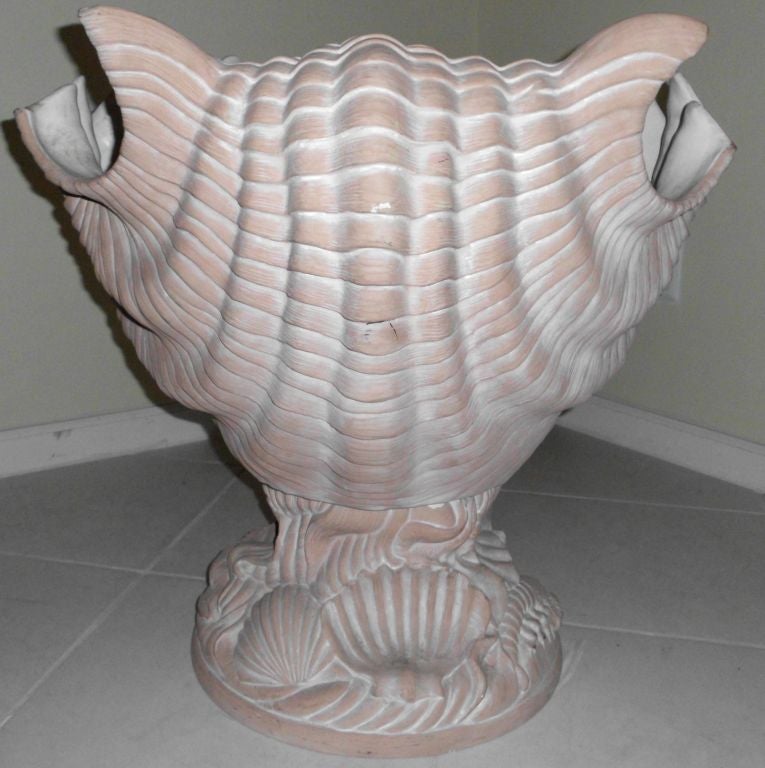 Large Beautiful Italian Shell Sculpture or Planter In Excellent Condition In Delray Beach, FL
