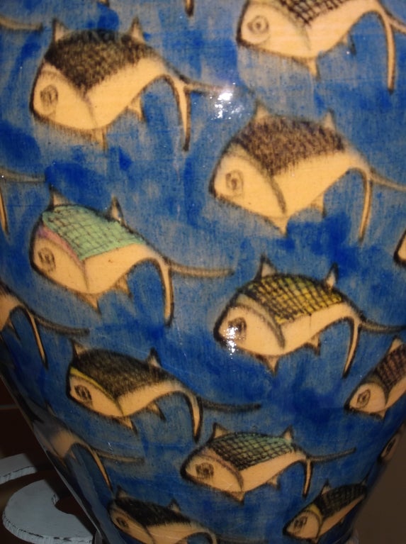 Pair of Persian fish vases In Good Condition In Delray Beach, FL