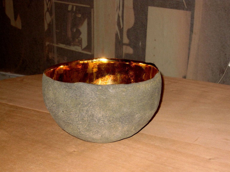 American Round Vessel with Gold by Cristina Salusti