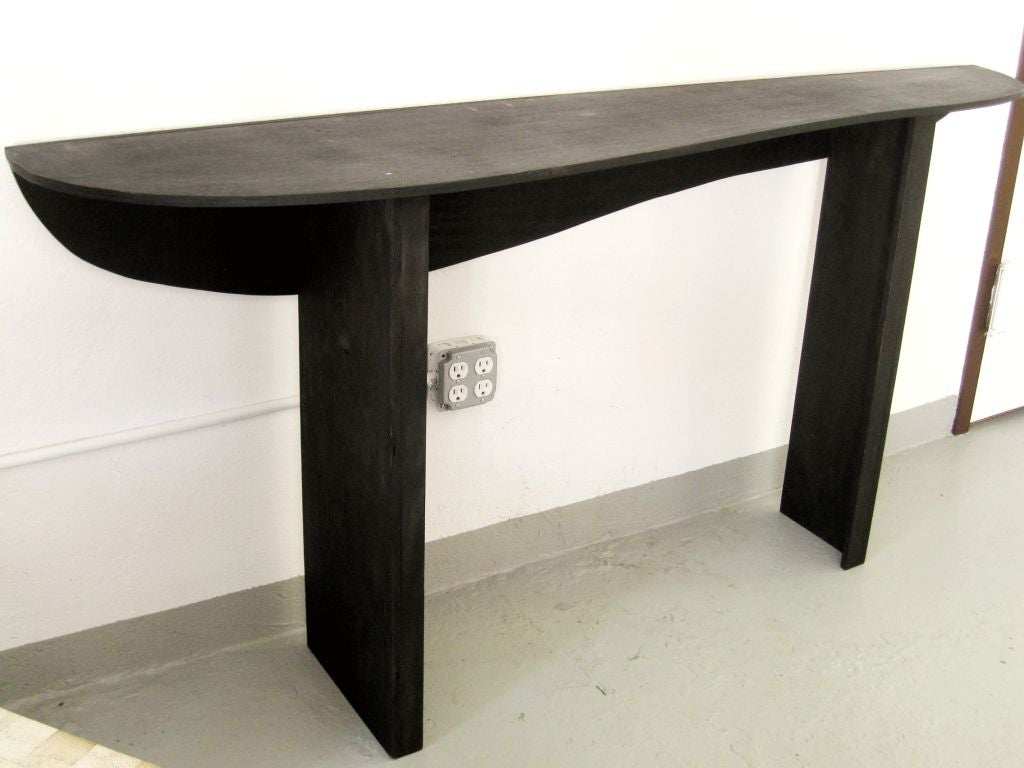 Contemporary Console by Jacques Jarrige ©2011