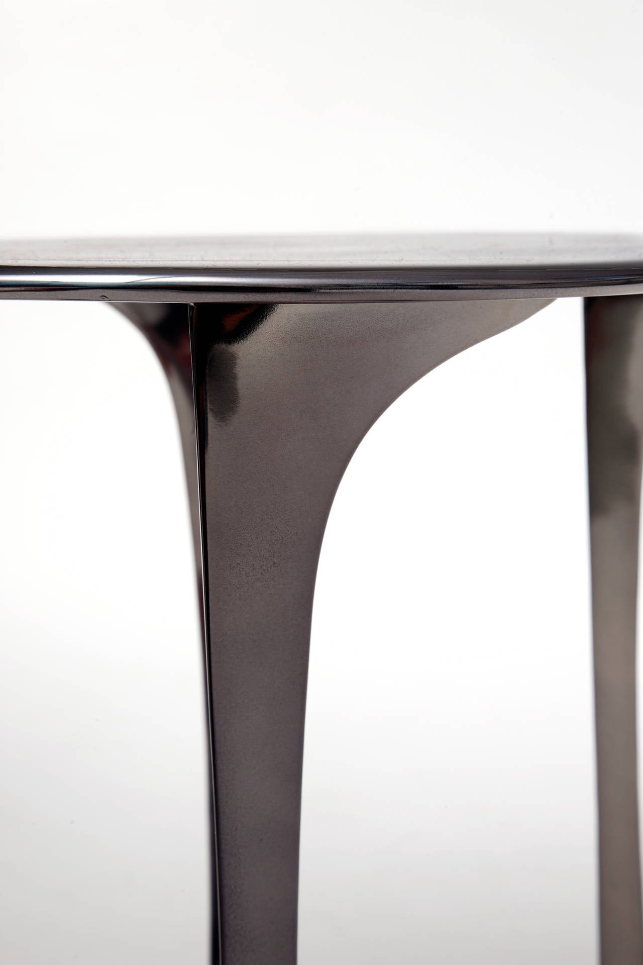 Bronze Side Tables by Anasthasia Millot, 2013 In Excellent Condition For Sale In New York, NY