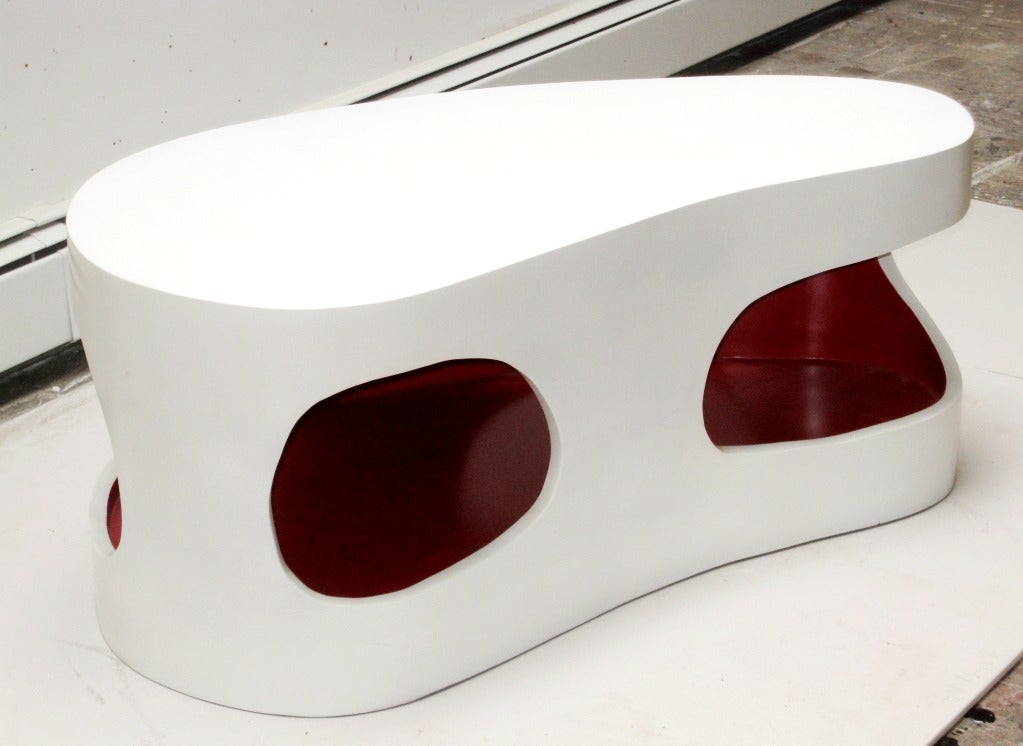 Playful and sculptural cocktail table by Jacques Jarrige.
Red and White. 
Each one is uniquely customized
Colors and sizes.