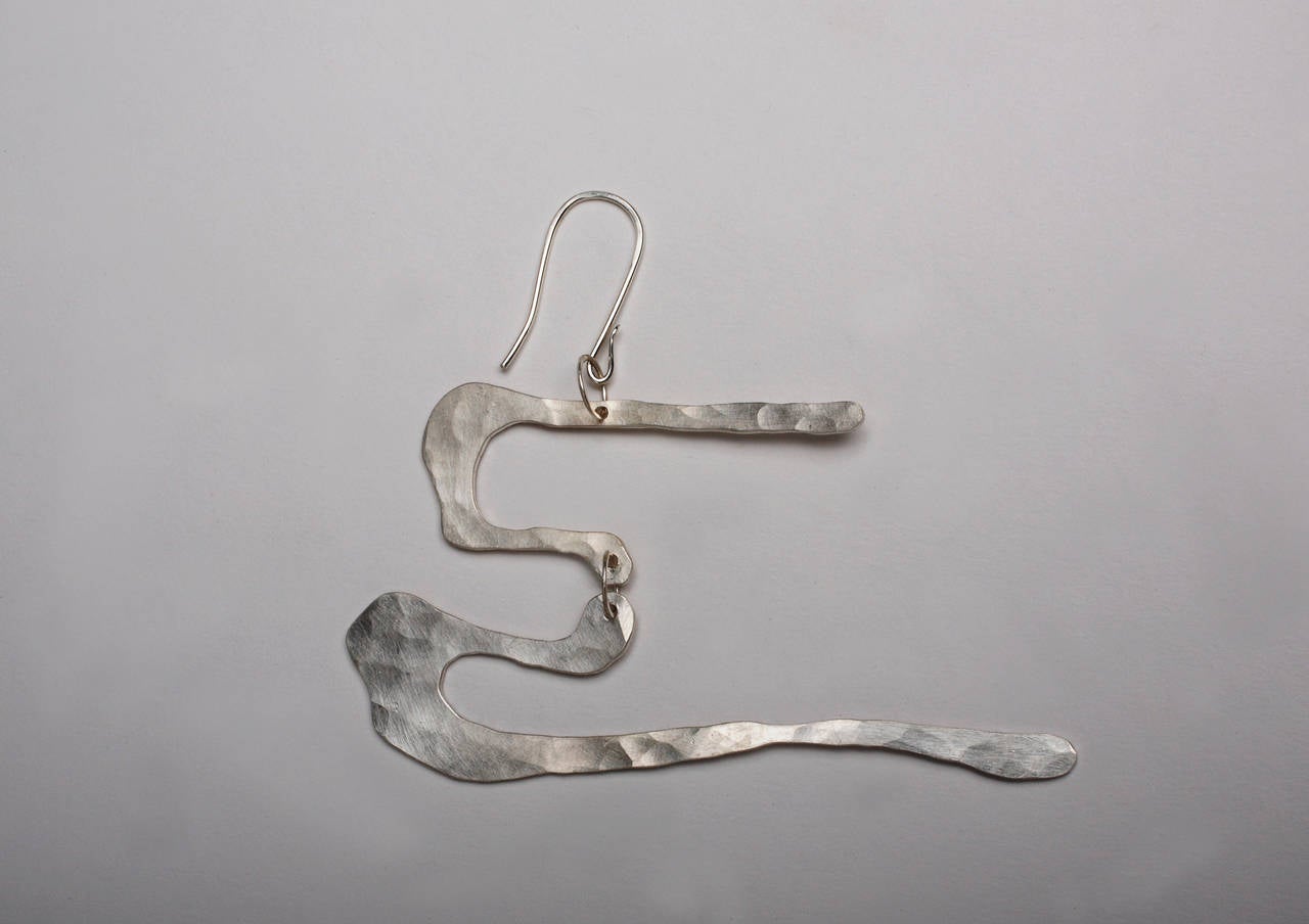 Pair of Sculpture Earrings in Sterling Silver by Jacques Jarrige, 2014 In Excellent Condition For Sale In New York, NY