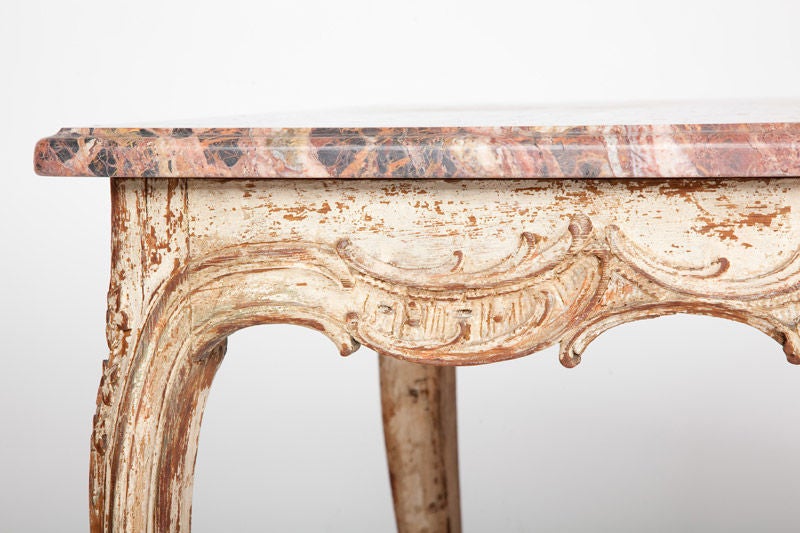 French Louis XV Centre Table In Good Condition In New York, NY