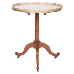 French Louis XVI Tripod Tilt-top Table (Guéridon)