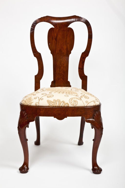 English George II Chair with Shell Motifs In Good Condition For Sale In New York, NY