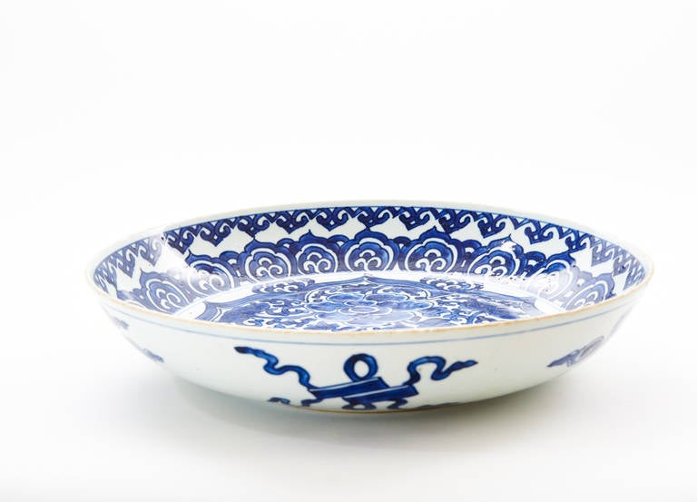 17th Century Chinese Kangxi Blue and White Dish with Peony Decoration