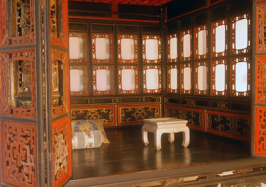 Gilt Straits Chinese Bed, Mid-19th Century For Sale
