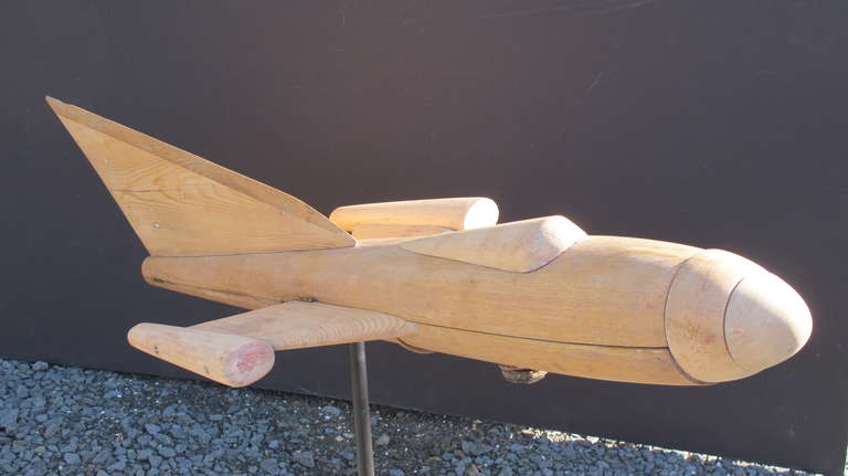 Experimental Airplane Model Prototype with Internal Engine In Excellent Condition For Sale In New York, NY