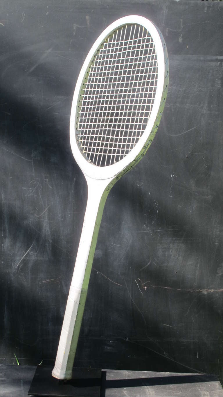 Giant Tennis Racquet In Good Condition For Sale In New York, NY