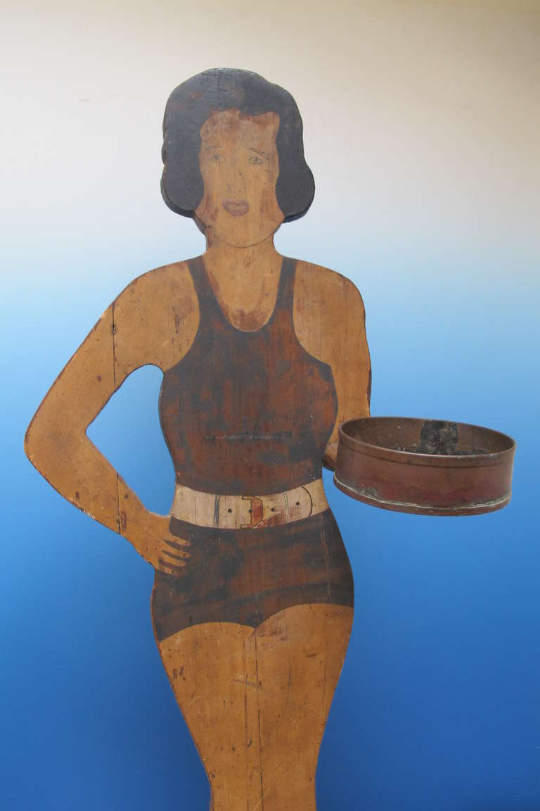 Bathing Beauty Stand Holding Cup In Good Condition In New York, NY