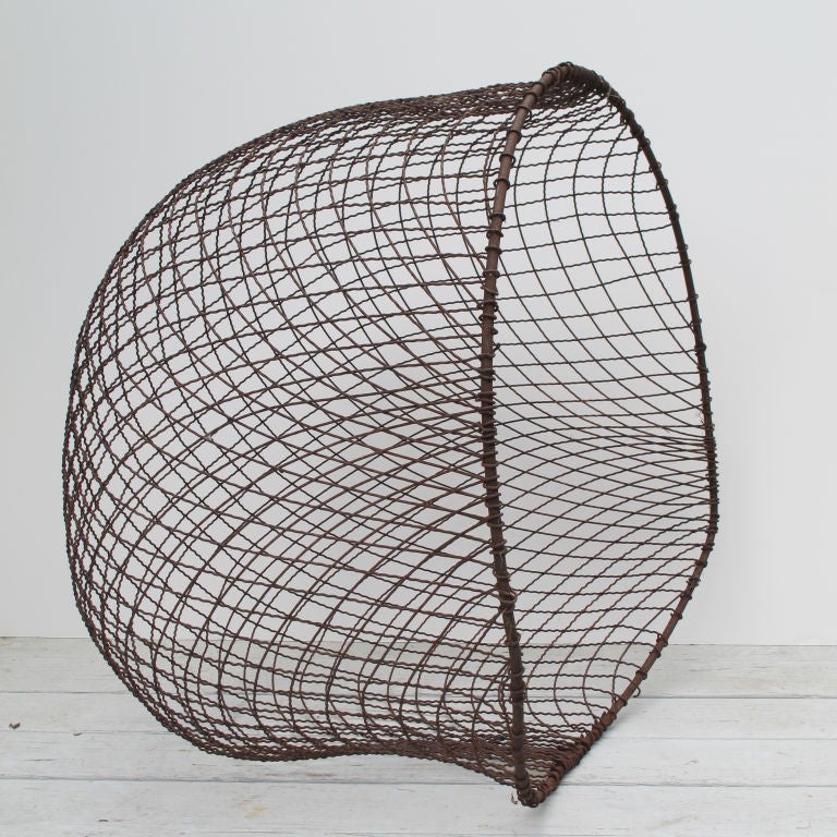 Folk Art Large Wire Seafood Basket