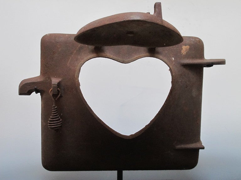Heart of the Home Stove Door In Good Condition In New York, NY