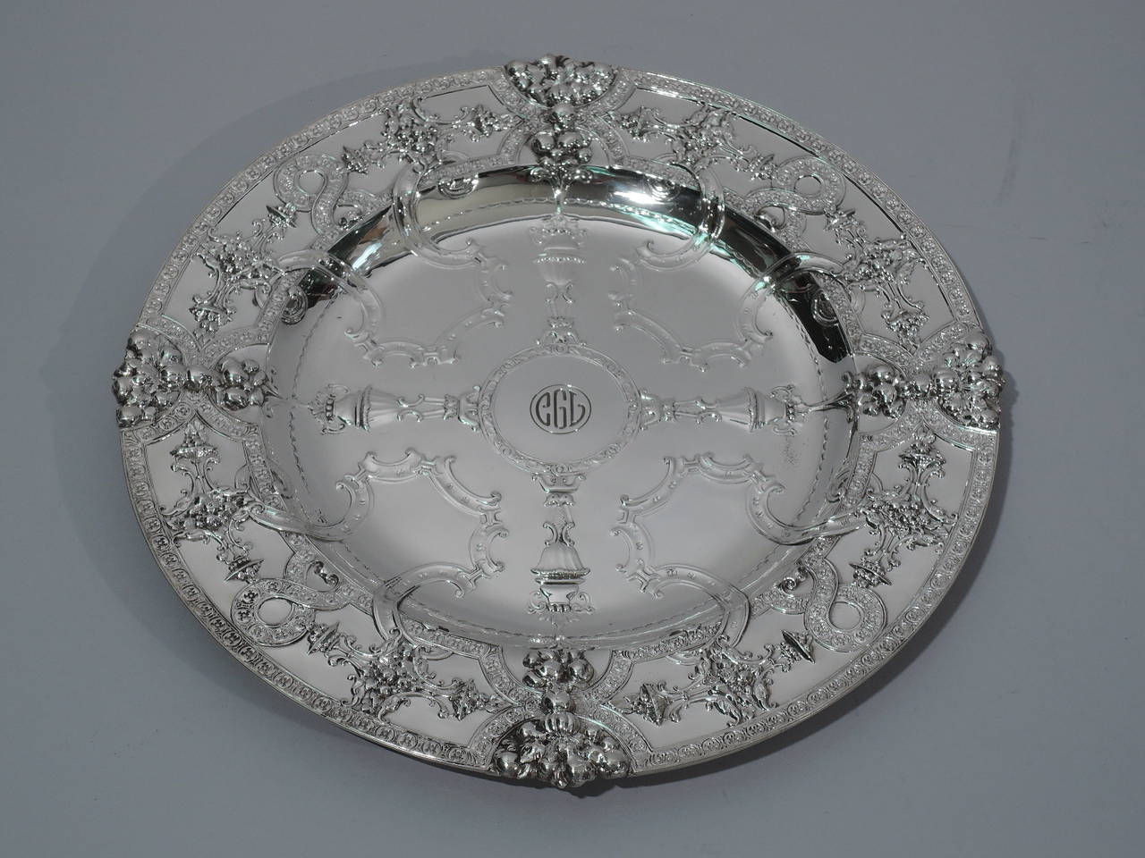 Fabulous Renaissance Sterling Silver Plates by Tiffany - Set of 12 BI774 In Excellent Condition In New York, NY