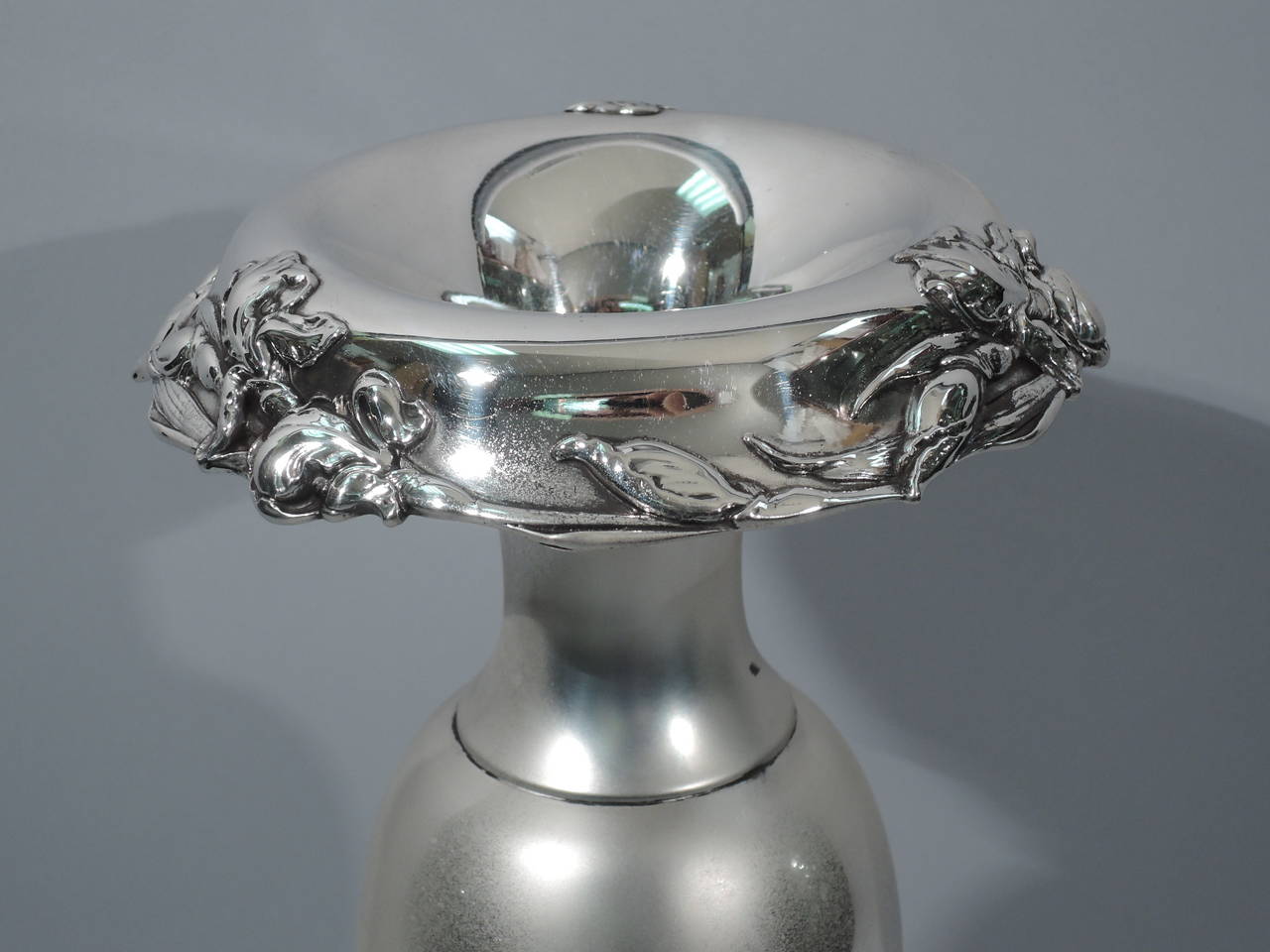 Art Nouveau Sterling Silver Vase by Reed & Barton 2