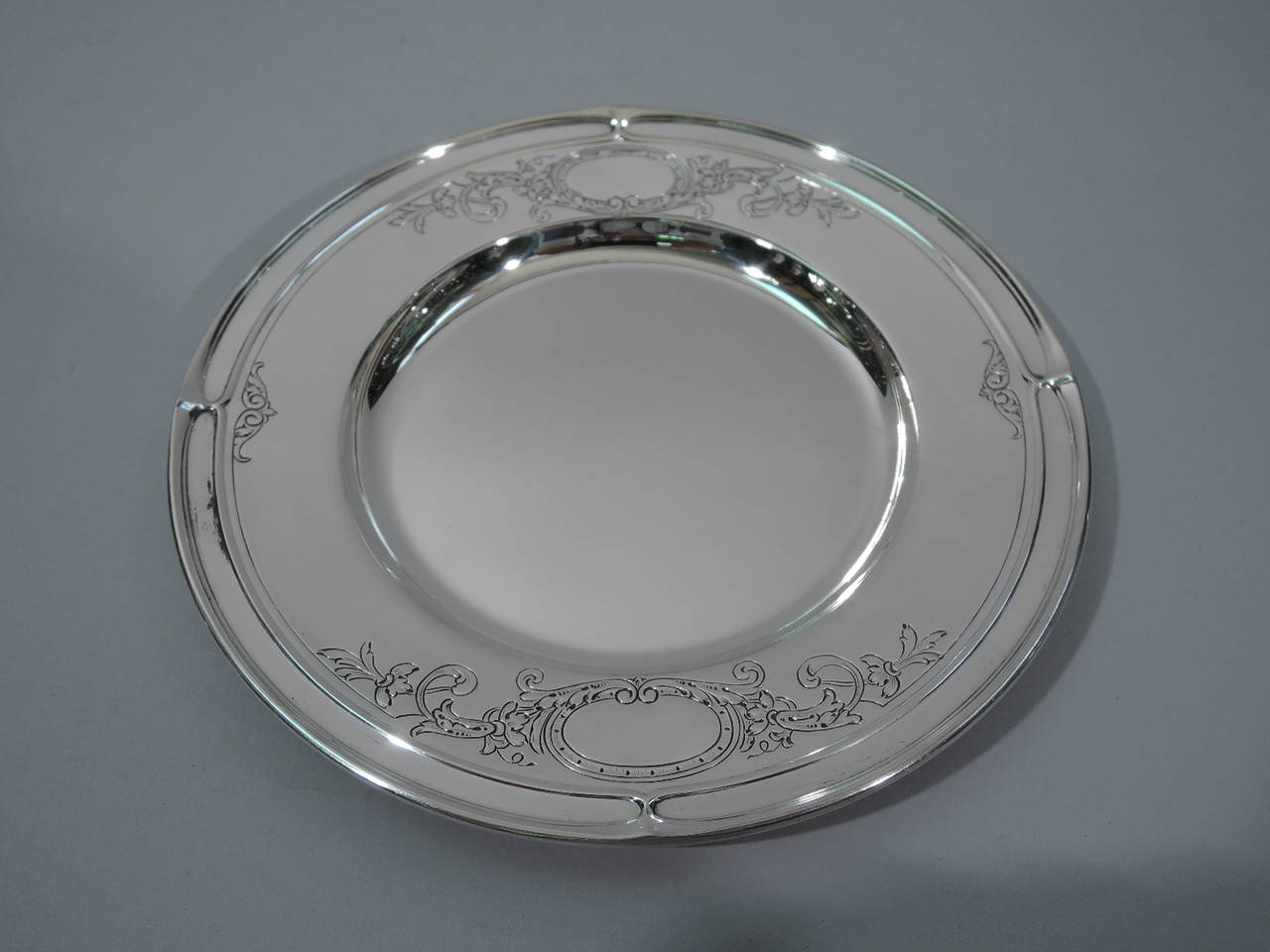 Set of 12 Gorham Portsmouth Sterling Silver Bread and Butter Plates For