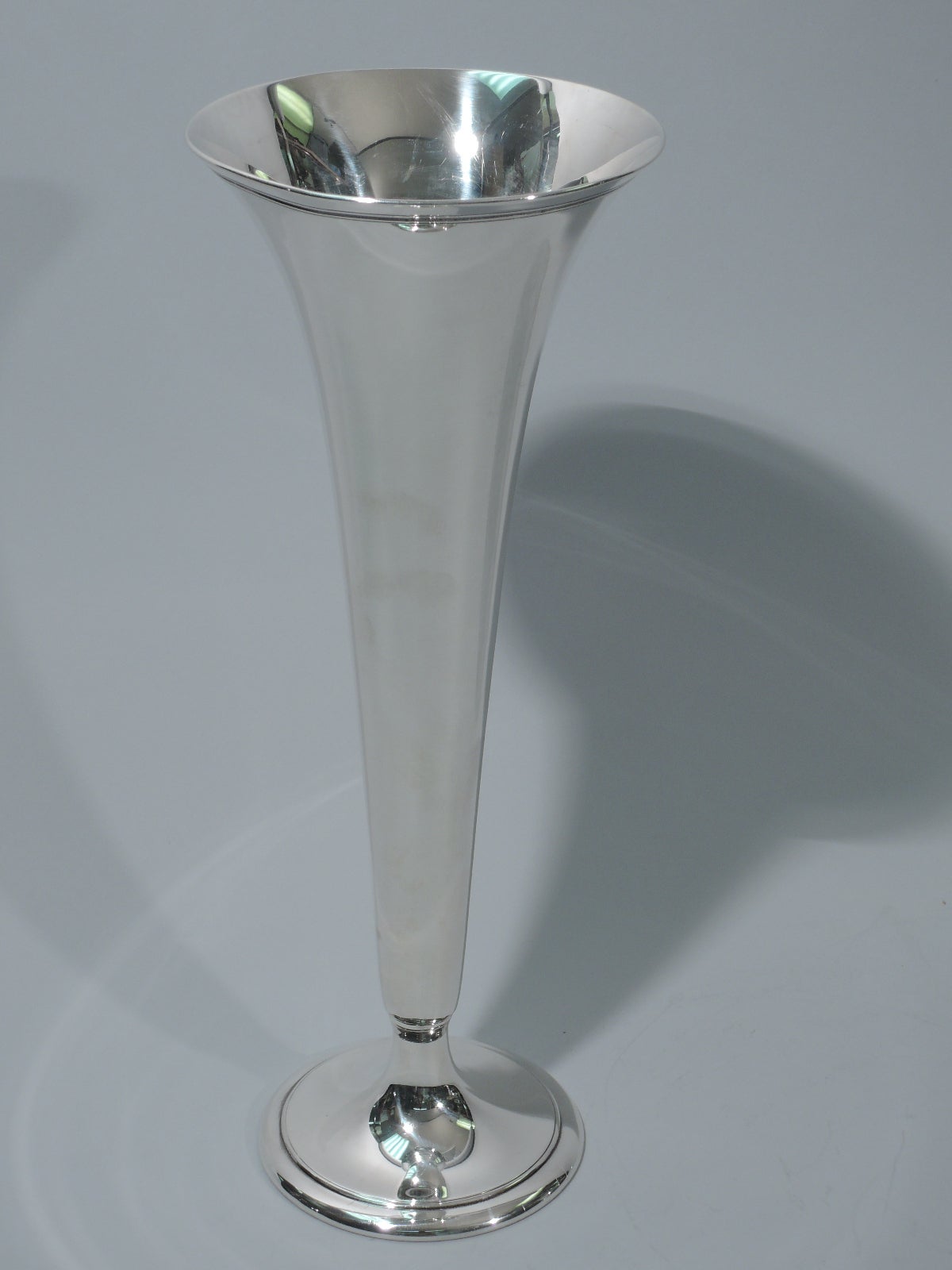 Tiffany Sterling Silver Trumpet Vase C 1913 In Excellent Condition In New York, NY