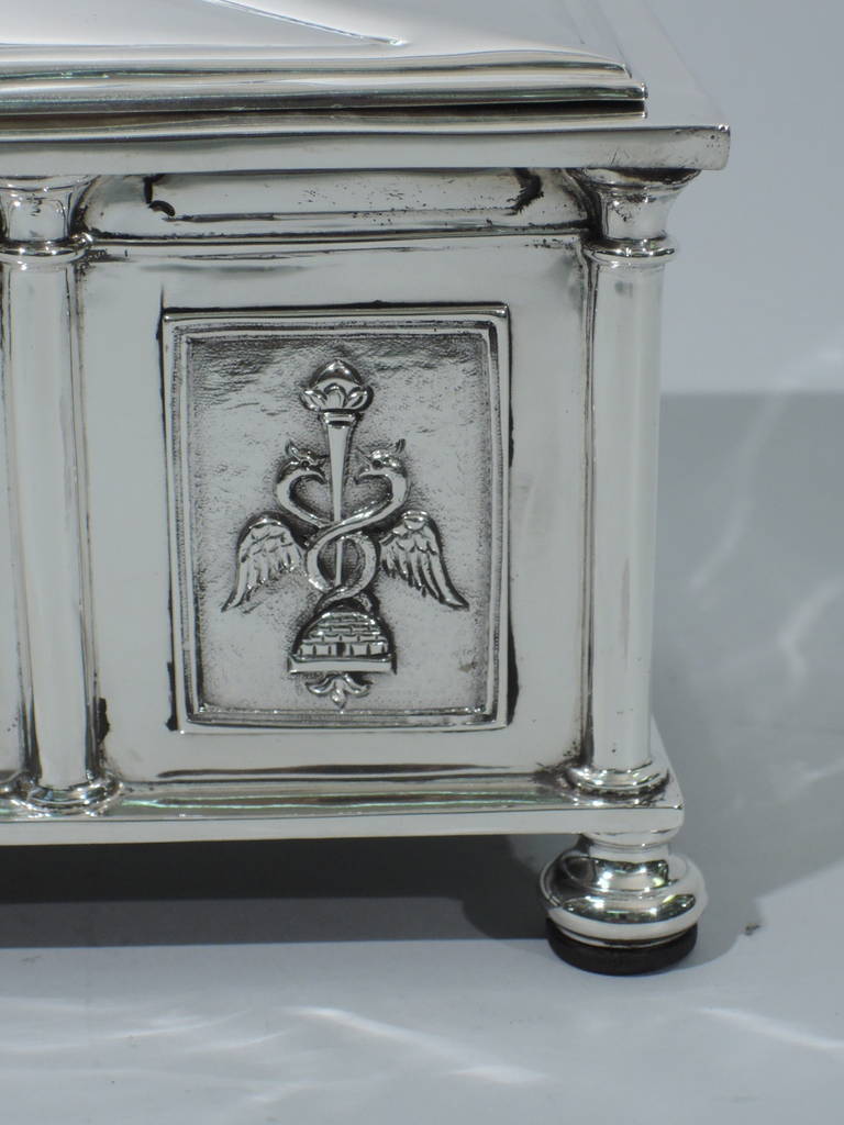 Architectural Coffer Box with Classical Figure - English Sterling Silver 1930 In Excellent Condition In New York, NY