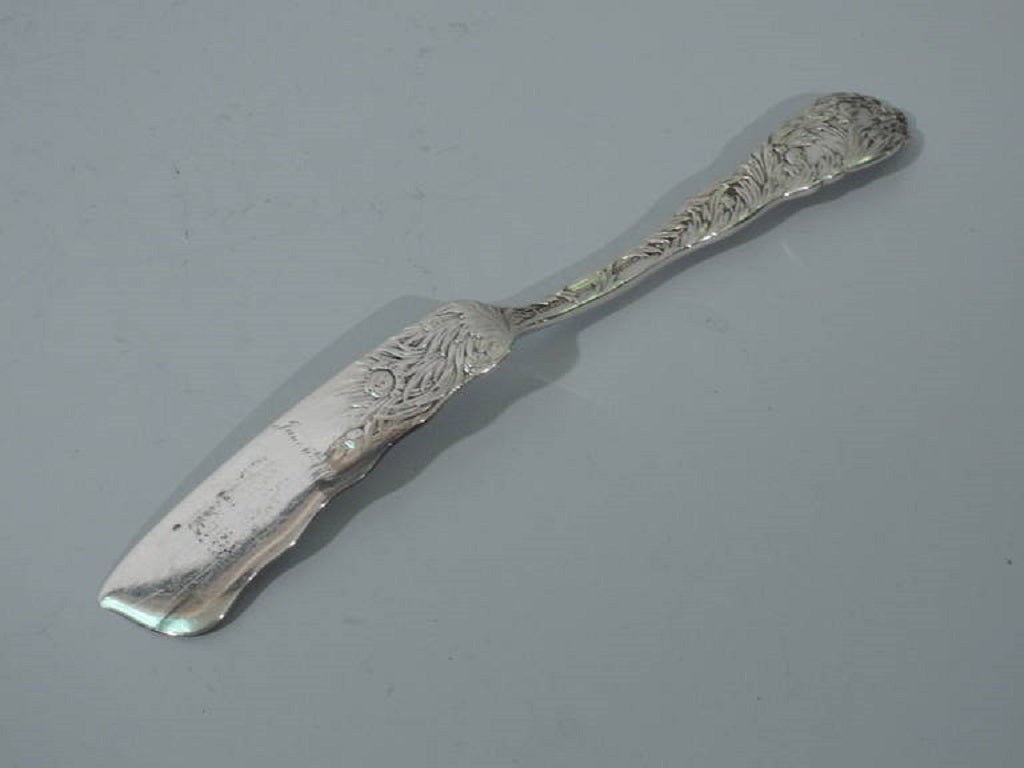 19th Century Tiffany Chrysanthemum Sterling Silver Knife with Chicago World's Fair Symbol  