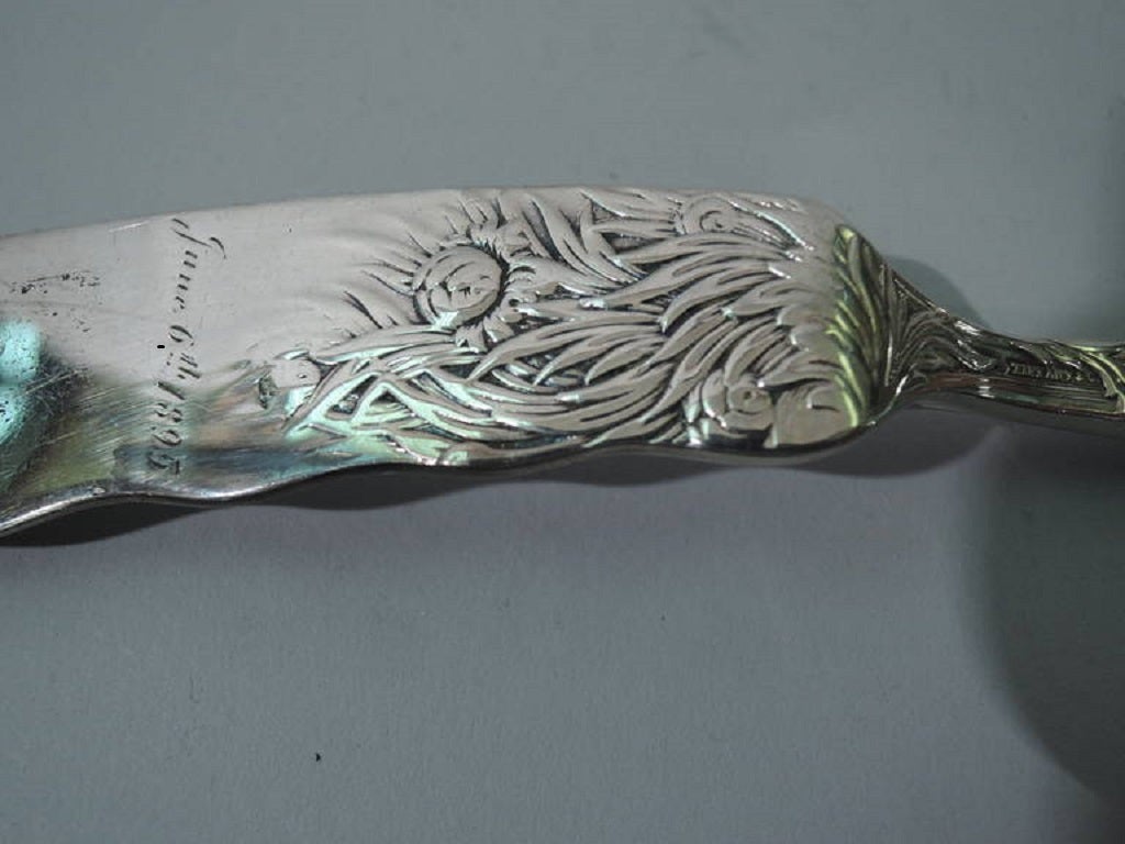 Tiffany Chrysanthemum Sterling Silver Knife with Chicago World's Fair Symbol   1