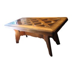 A c. 1950
s French library table