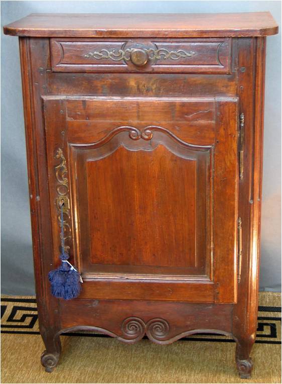 A late 18th.c. French cabinet