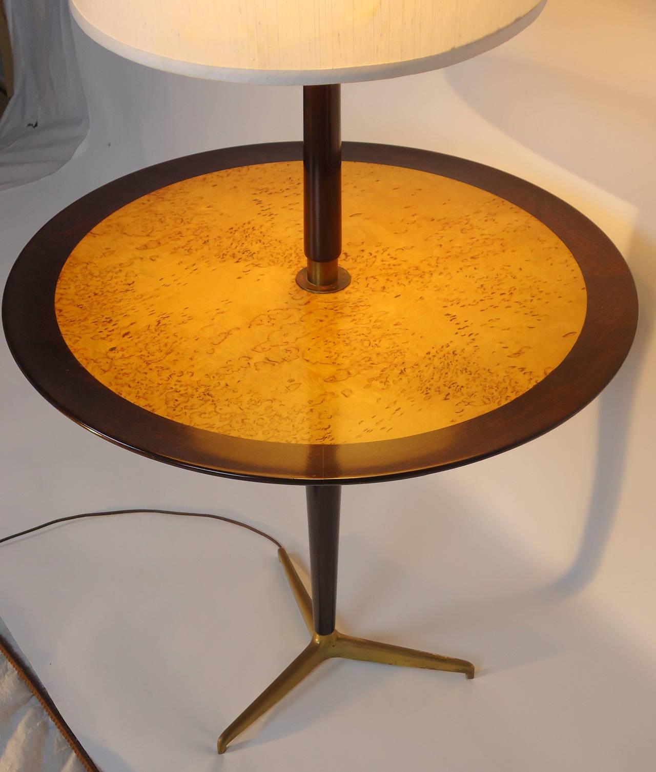 American Edward Wormley for Dunbar Bird's-Eye Maple and Mahogany Lamp Table, circa 1950