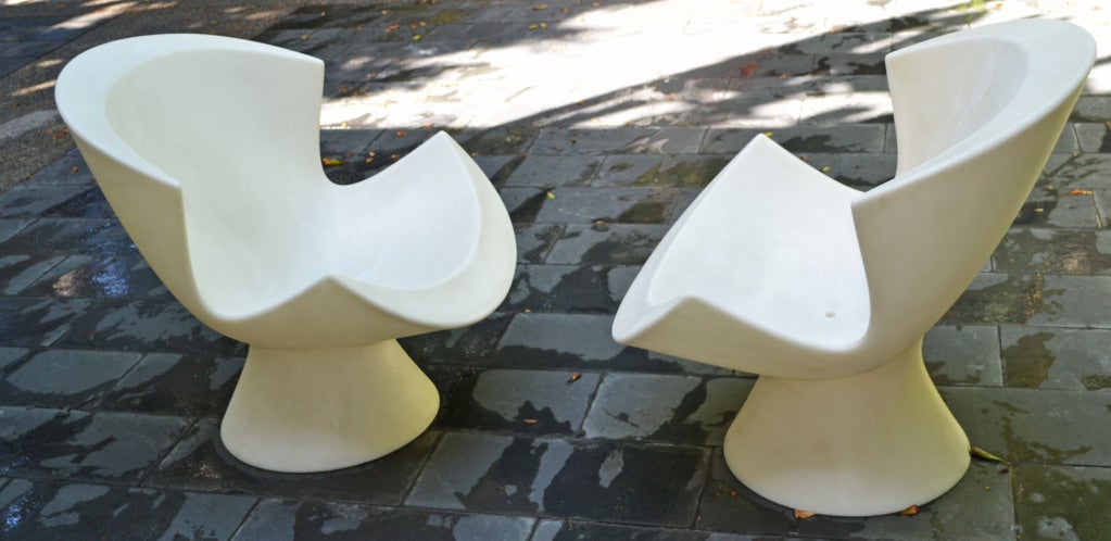 Brilliant designs by Karim Rashid for the Dutch firm Label. Indoor / Outdoor designed lounge chairs UV stable with built in aluminum tubes for drains. Light weight. Cool pool chairs.Professionally conserved in excellent vintage condition. Located in
