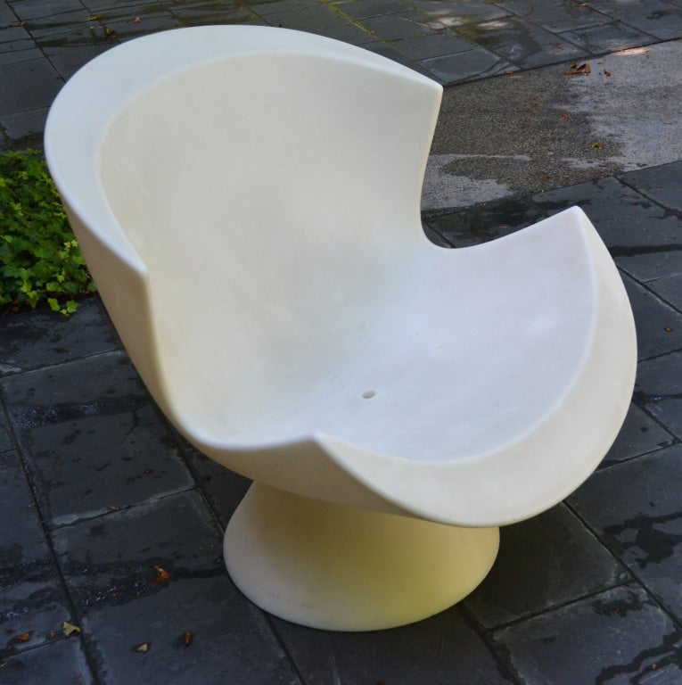 kite chair karim rashid
