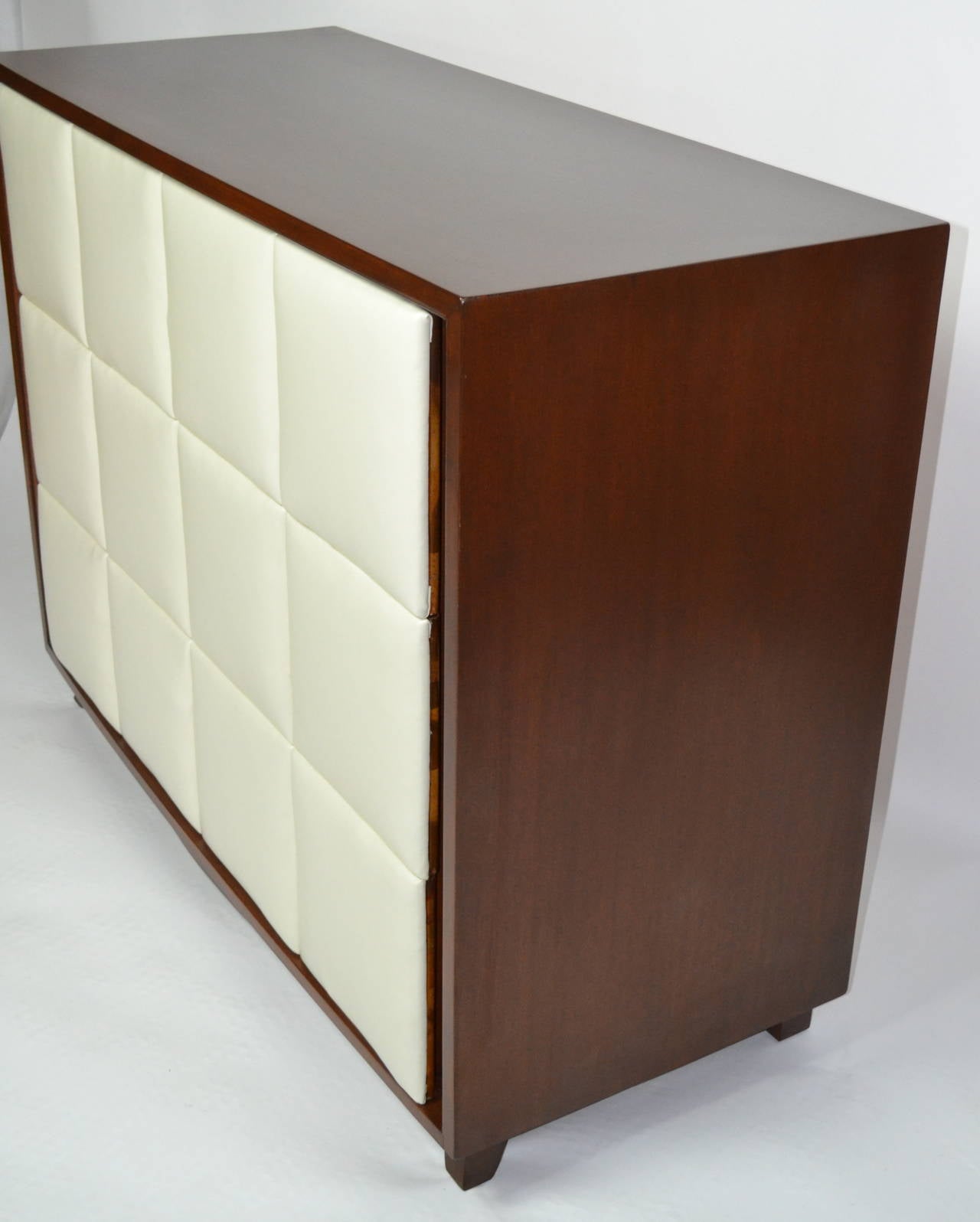 American Gilbert Rohde Three-Drawer Chest for Herman Miller, circa 1940
