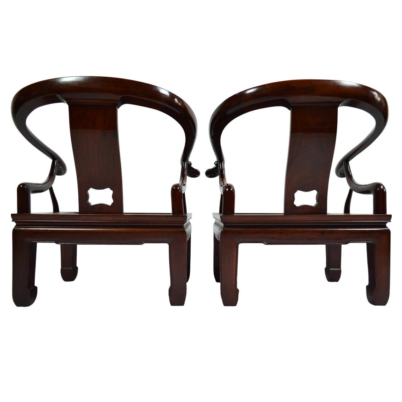 Mid-Century Modern Exquisite Pair of Hand-Carved Ming Style Rosewood Lounge Chairs, circa 1960 For Sale