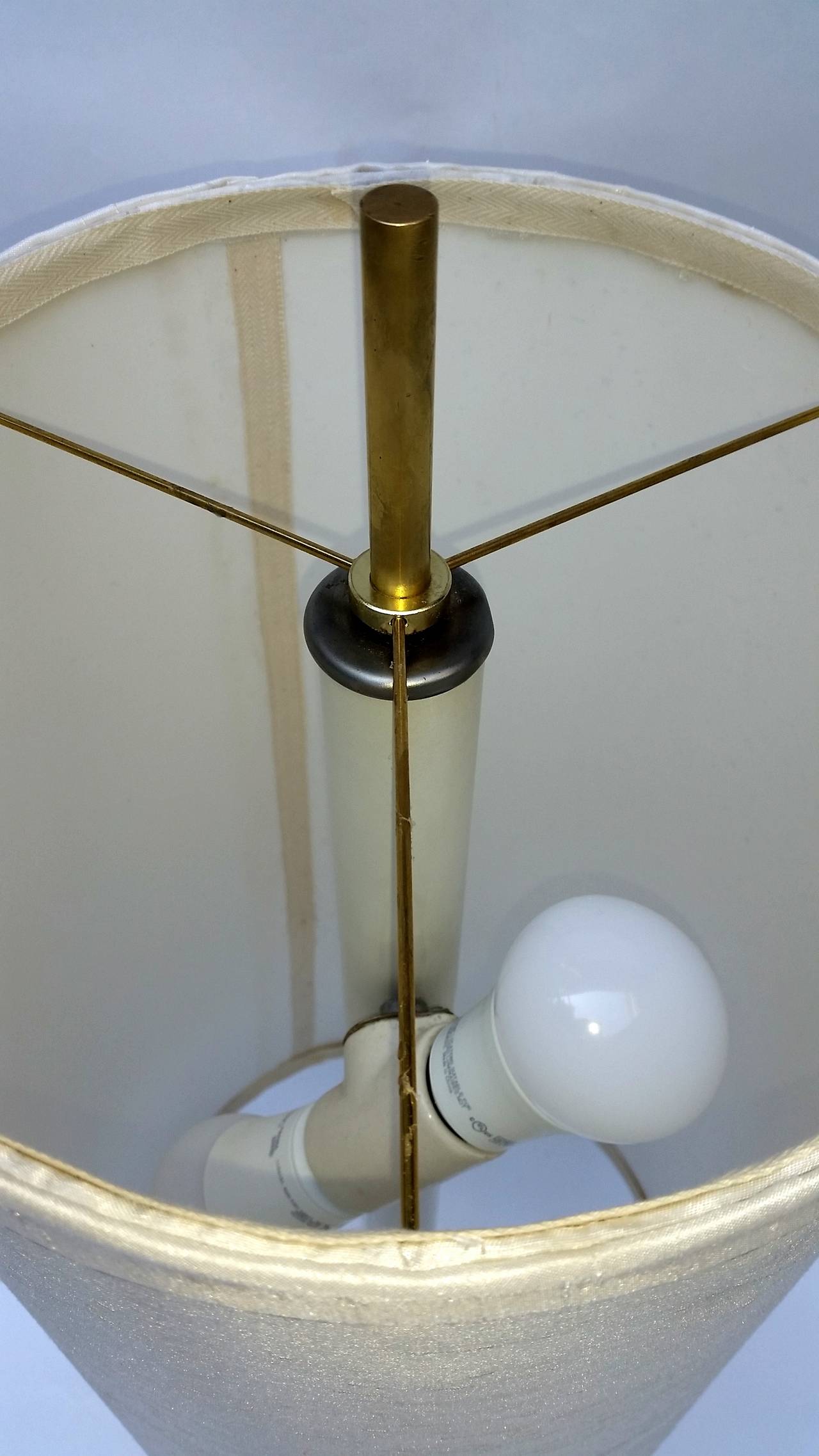 20th Century Brass Tripod Floor Lamp in the Style of Robsjohn-Gibbings, 1950 For Sale