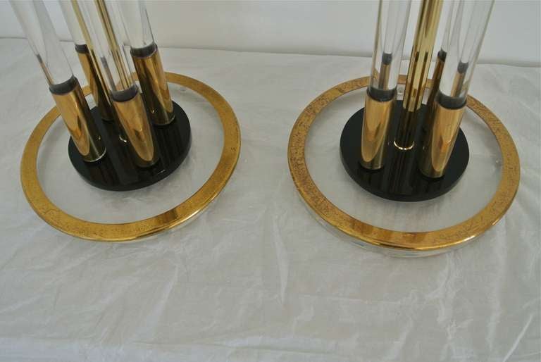 Mid-Century Modern Pair of Vintage Lucite and Brass Table Lamps, circa 1970