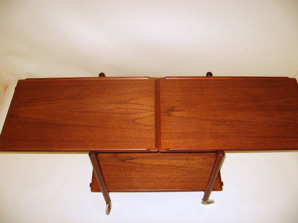 Dan ishTeak Rolling Tea Cart Poul Hundevad